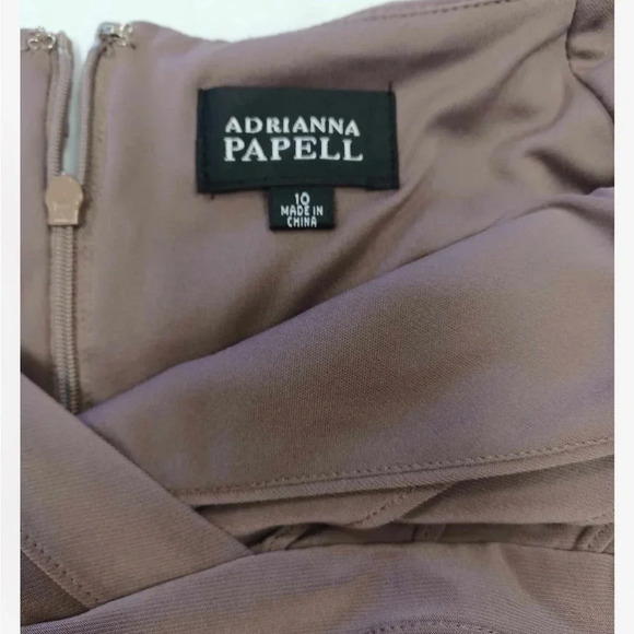 Adrianna Papell Shutter Pleat Ruffle Midi Taupe Sleeveless Dress Size  10 - Picture 9 of 11